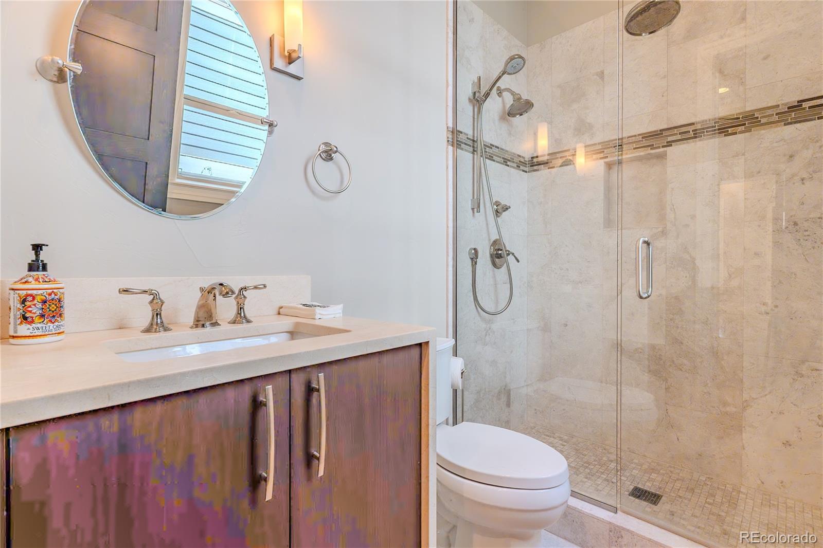 MLS Image #16 for 1745 n emerson street,denver, Colorado