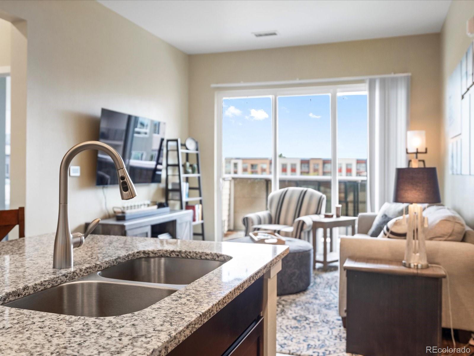 MLS Image #11 for 460 e fremont place,centennial, Colorado