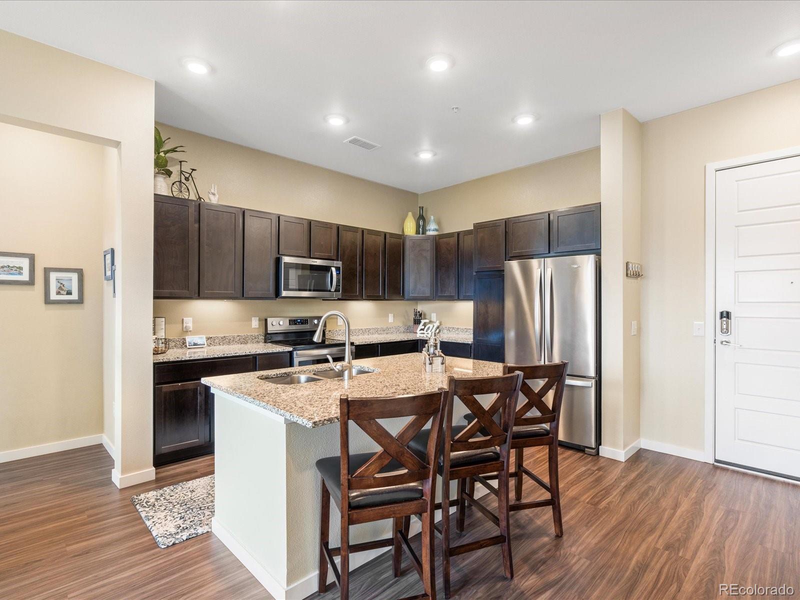 MLS Image #7 for 460 e fremont place,centennial, Colorado