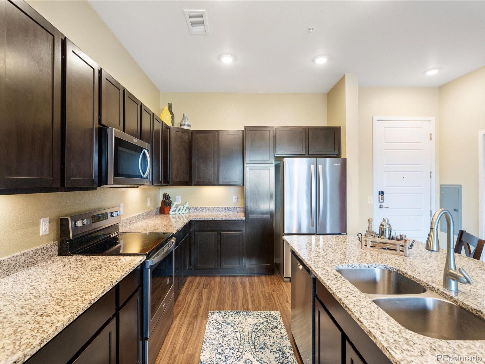 MLS Image #9 for 460 e fremont place,centennial, Colorado