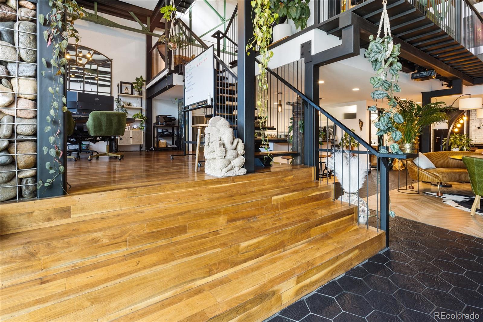 MLS Image #13 for 1203  24th street,denver, Colorado