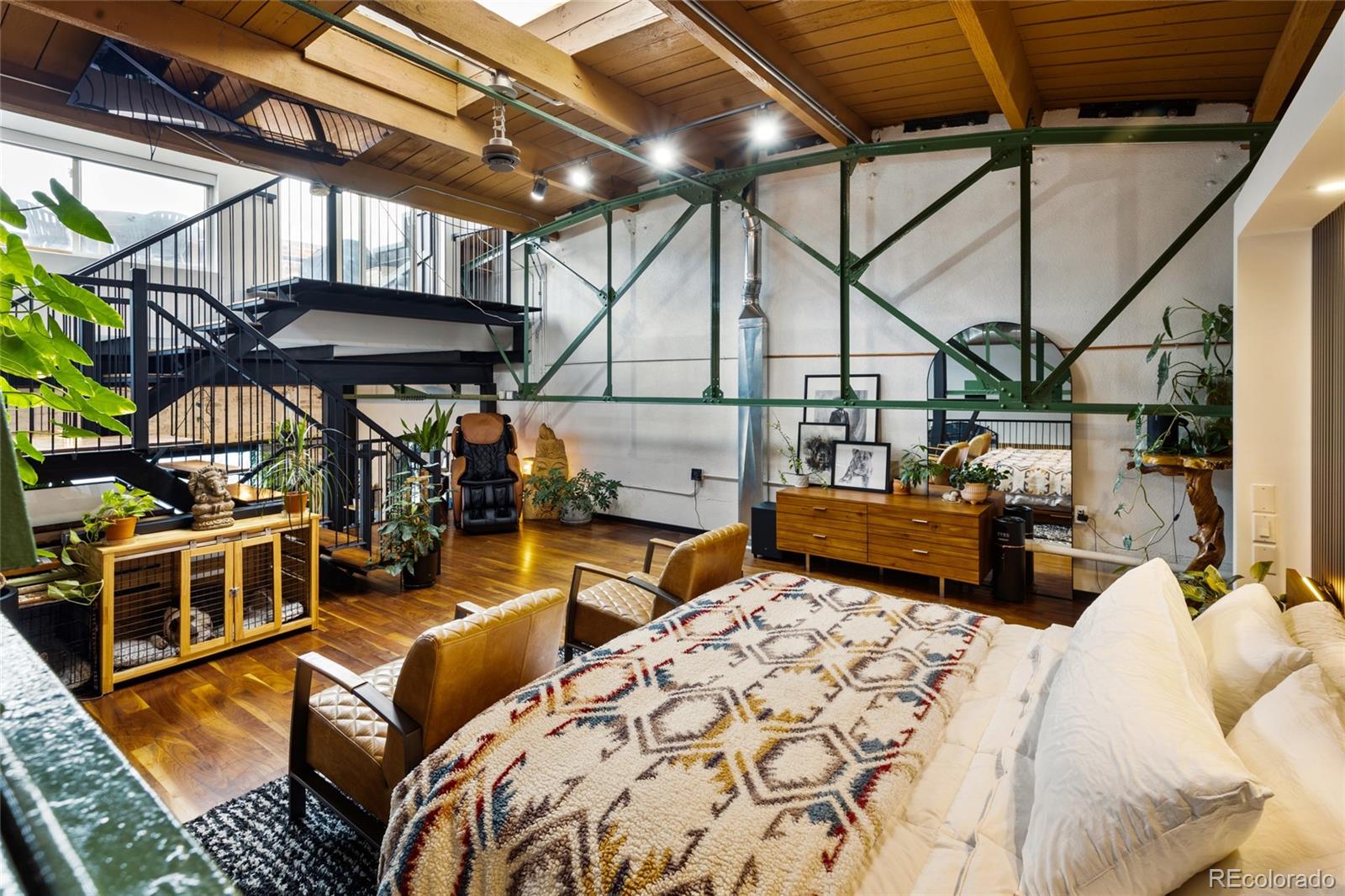 MLS Image #31 for 1203  24th street,denver, Colorado