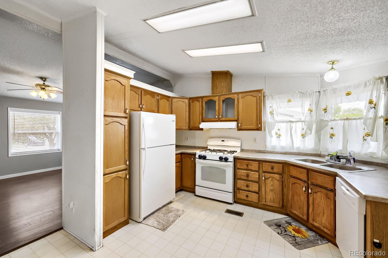 MLS Image #4 for 1460 w 78th circle,denver, Colorado