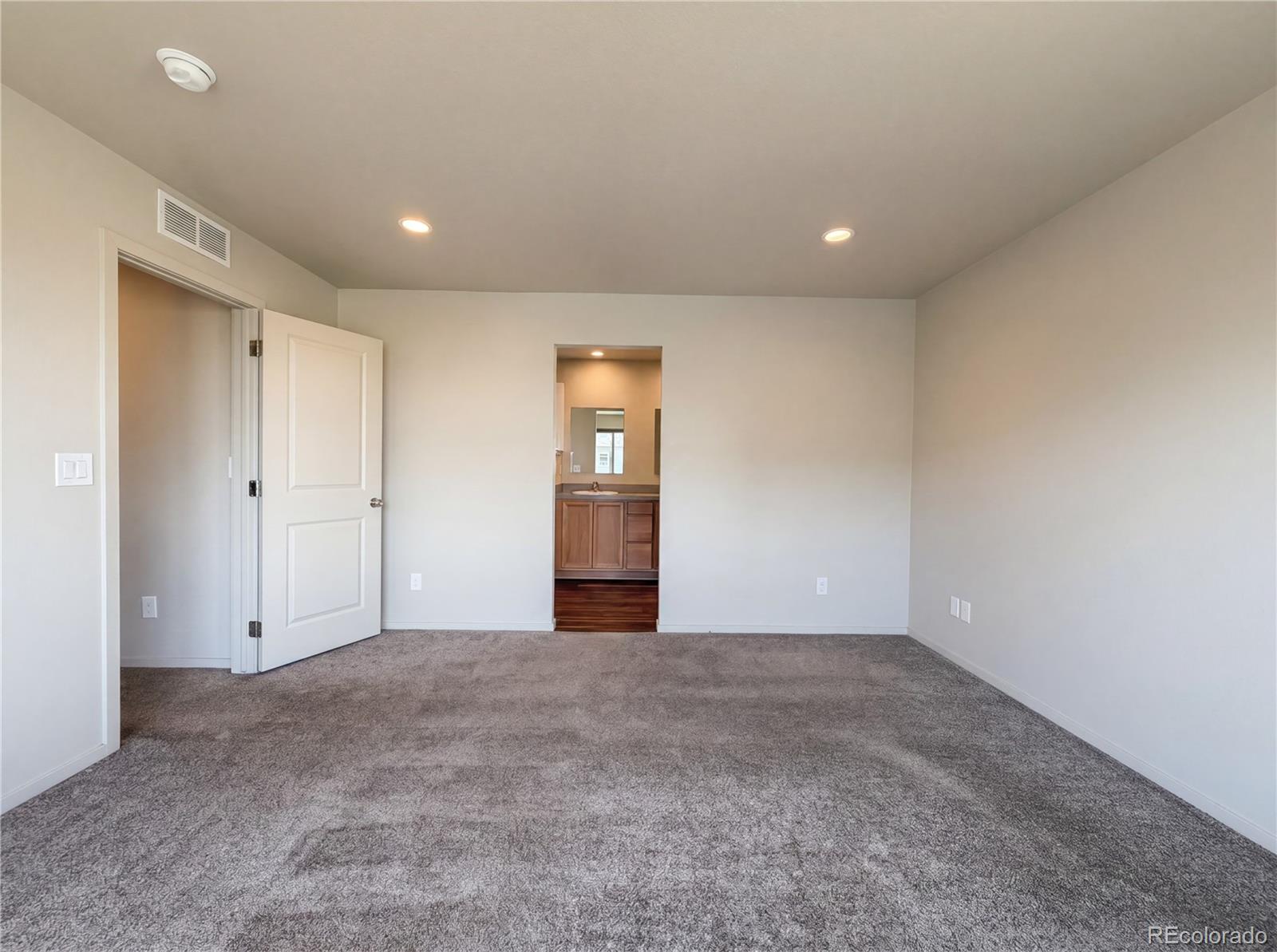 MLS Image #16 for 12746  river rock way,longmont, Colorado