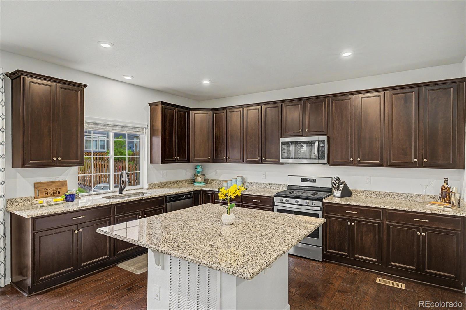 MLS Image #10 for 36 s newcastle way,aurora, Colorado