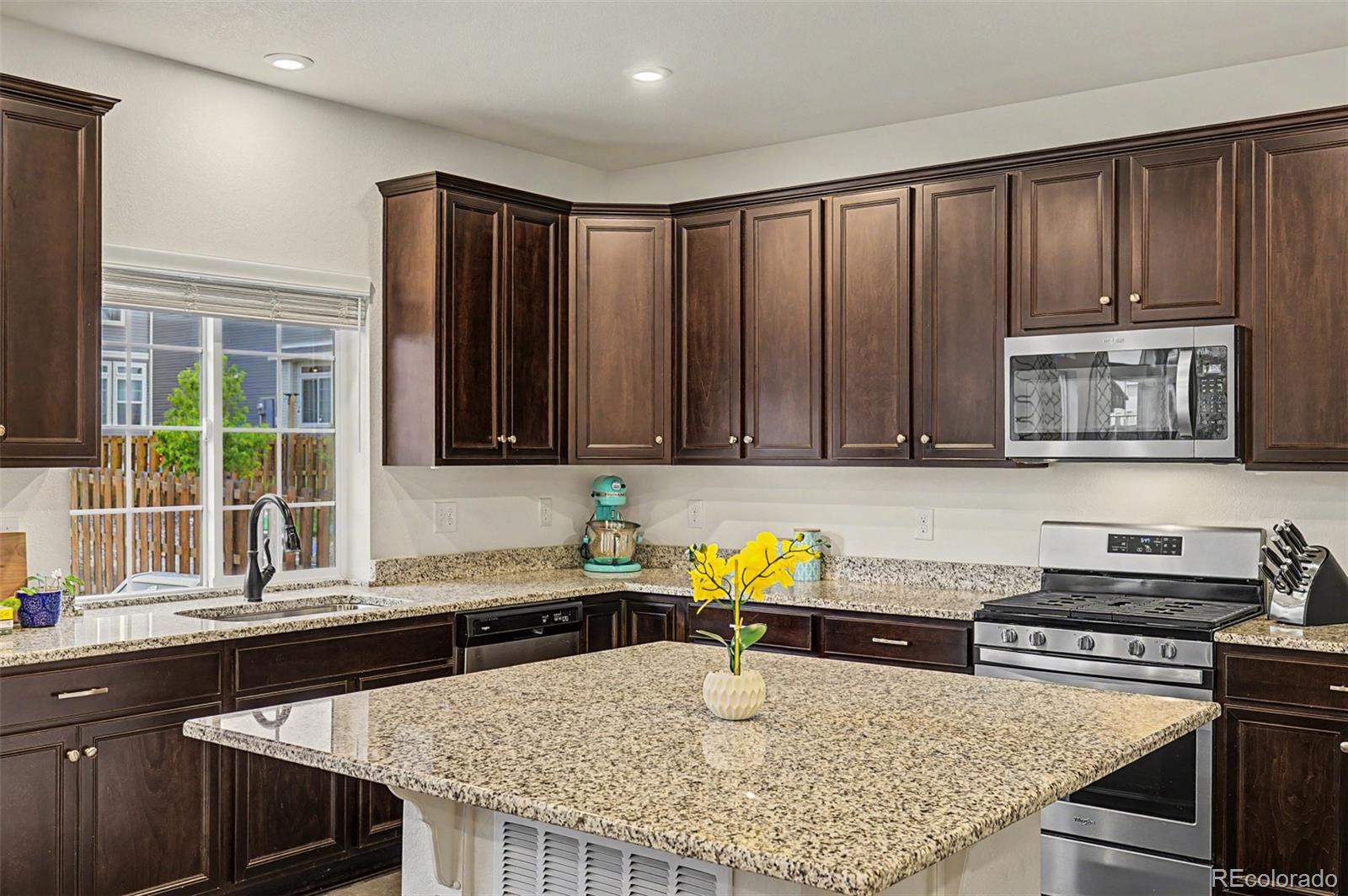 MLS Image #11 for 36 s newcastle way,aurora, Colorado