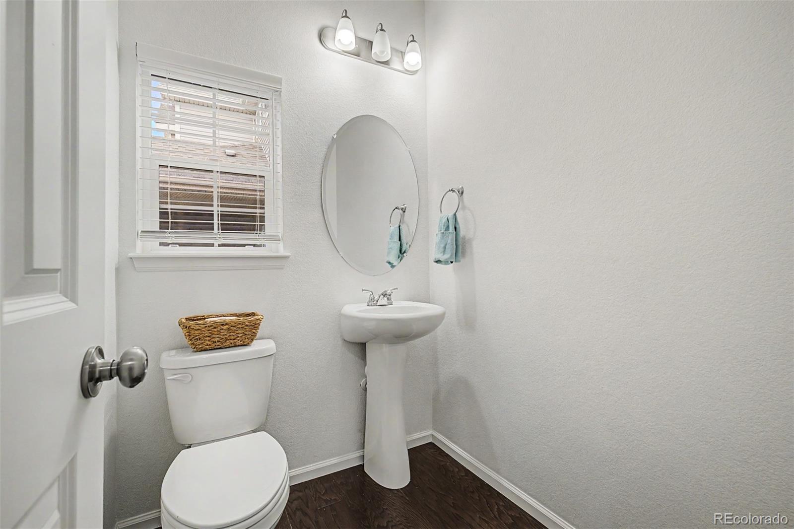MLS Image #17 for 36 s newcastle way,aurora, Colorado