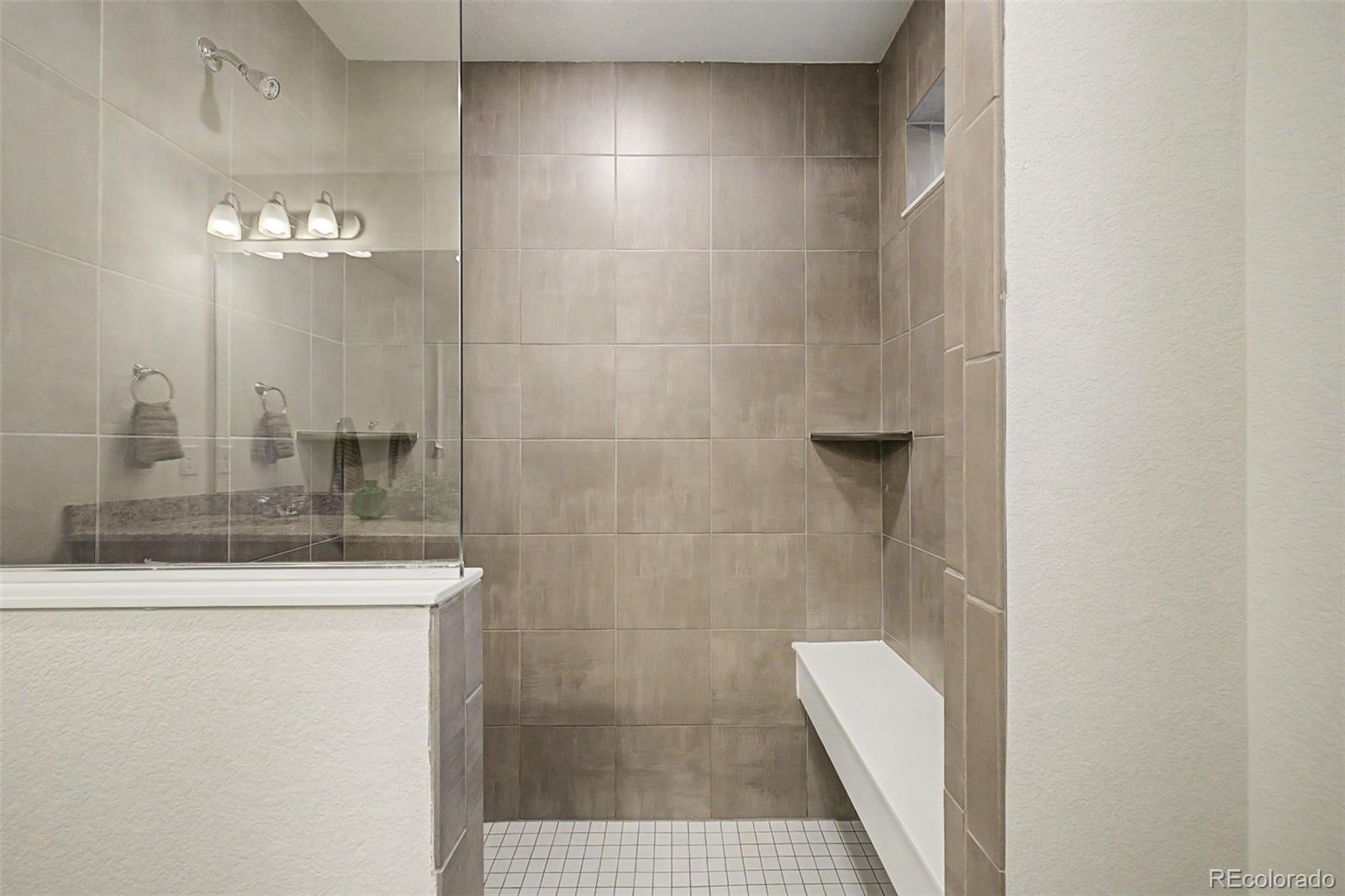 MLS Image #21 for 36 s newcastle way,aurora, Colorado