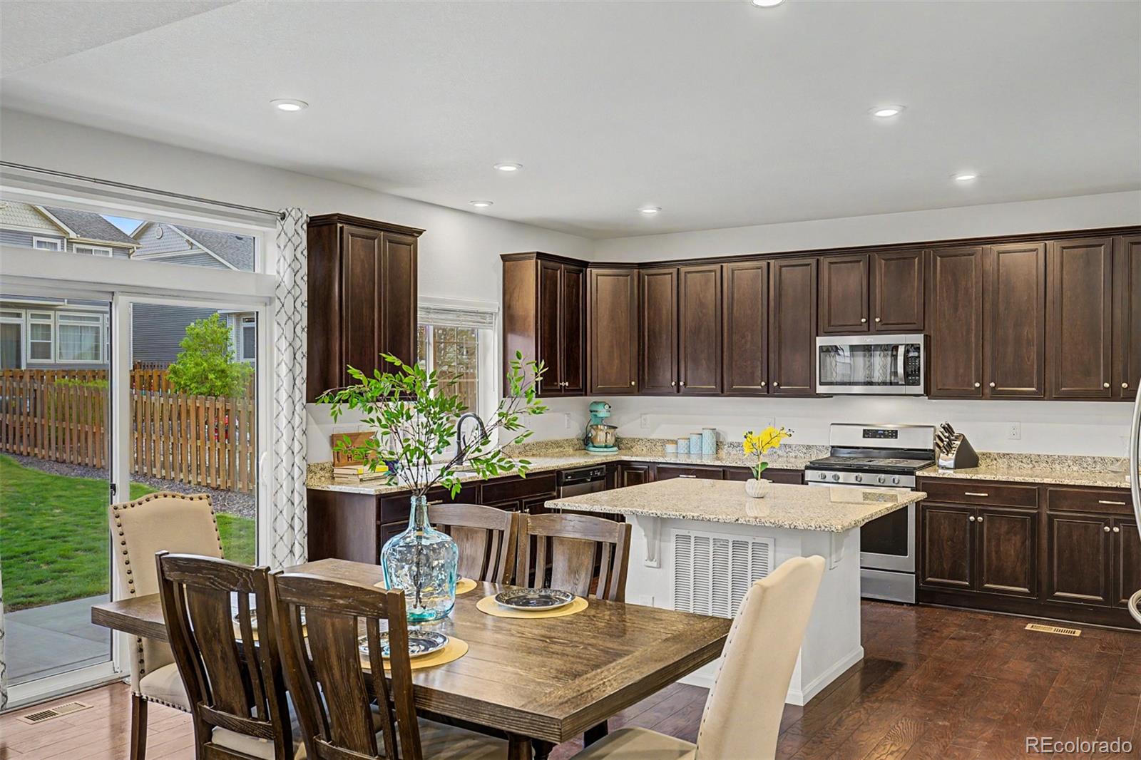 MLS Image #9 for 36 s newcastle way,aurora, Colorado