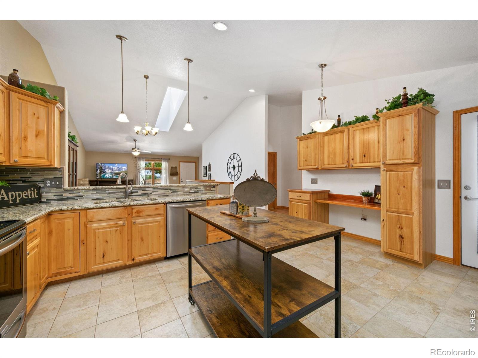 MLS Image #7 for 2138  maid marian court,fort collins, Colorado