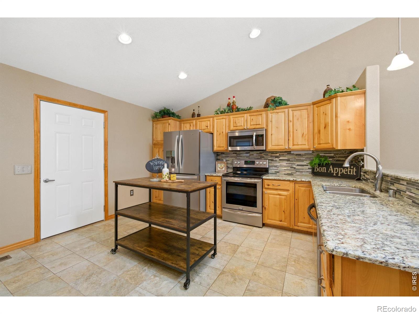 MLS Image #8 for 2138  maid marian court,fort collins, Colorado