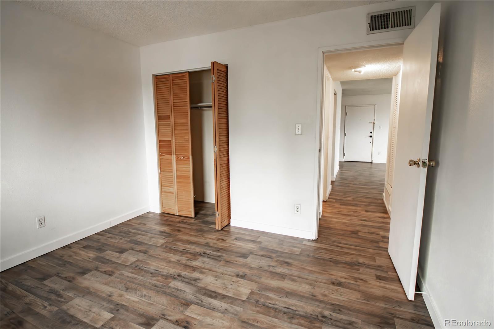 MLS Image #7 for 10211  ura lane 308,thornton, Colorado