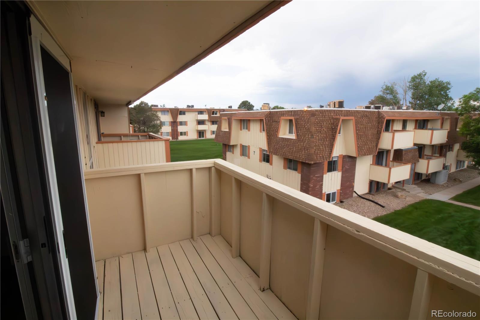 MLS Image #8 for 10211  ura lane 308,thornton, Colorado