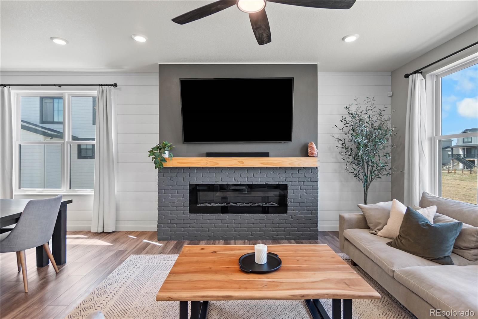 MLS Image #11 for 39345  hart circle,elizabeth, Colorado
