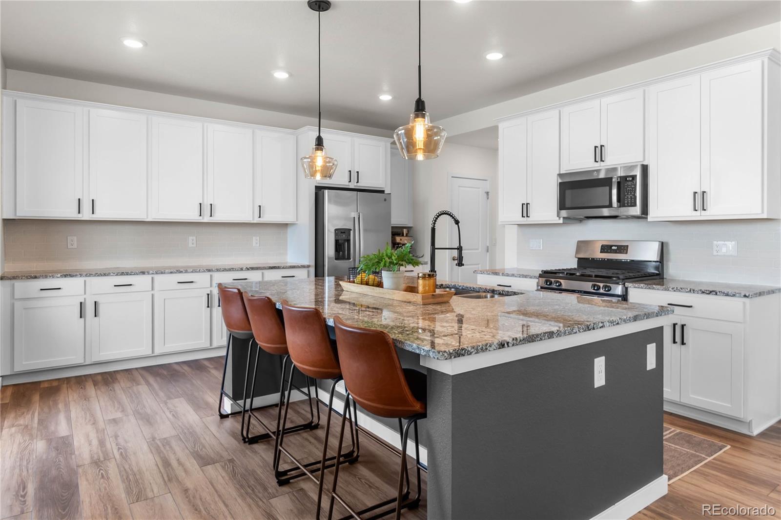 MLS Image #14 for 39345  hart circle,elizabeth, Colorado