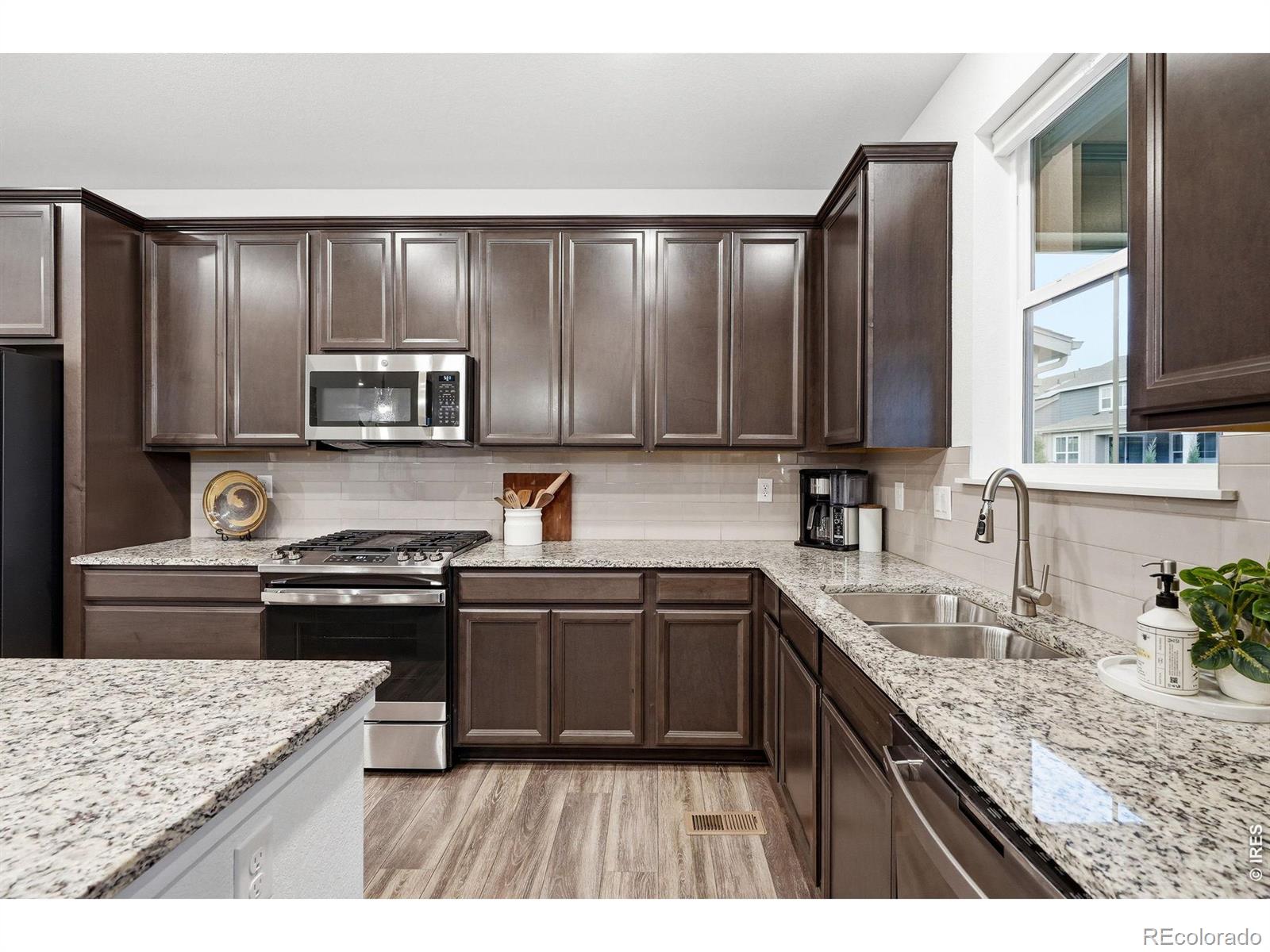 MLS Image #15 for 847  rosevine lane,erie, Colorado