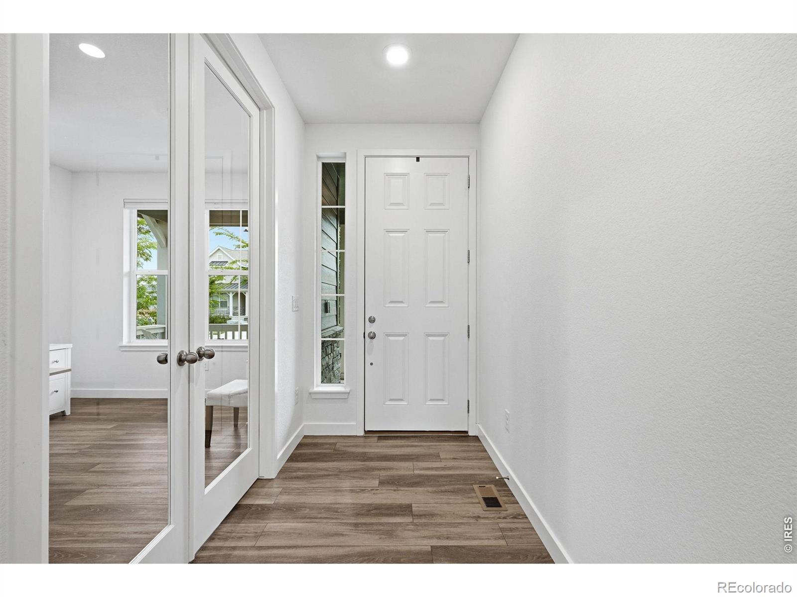 MLS Image #3 for 847  rosevine lane,erie, Colorado