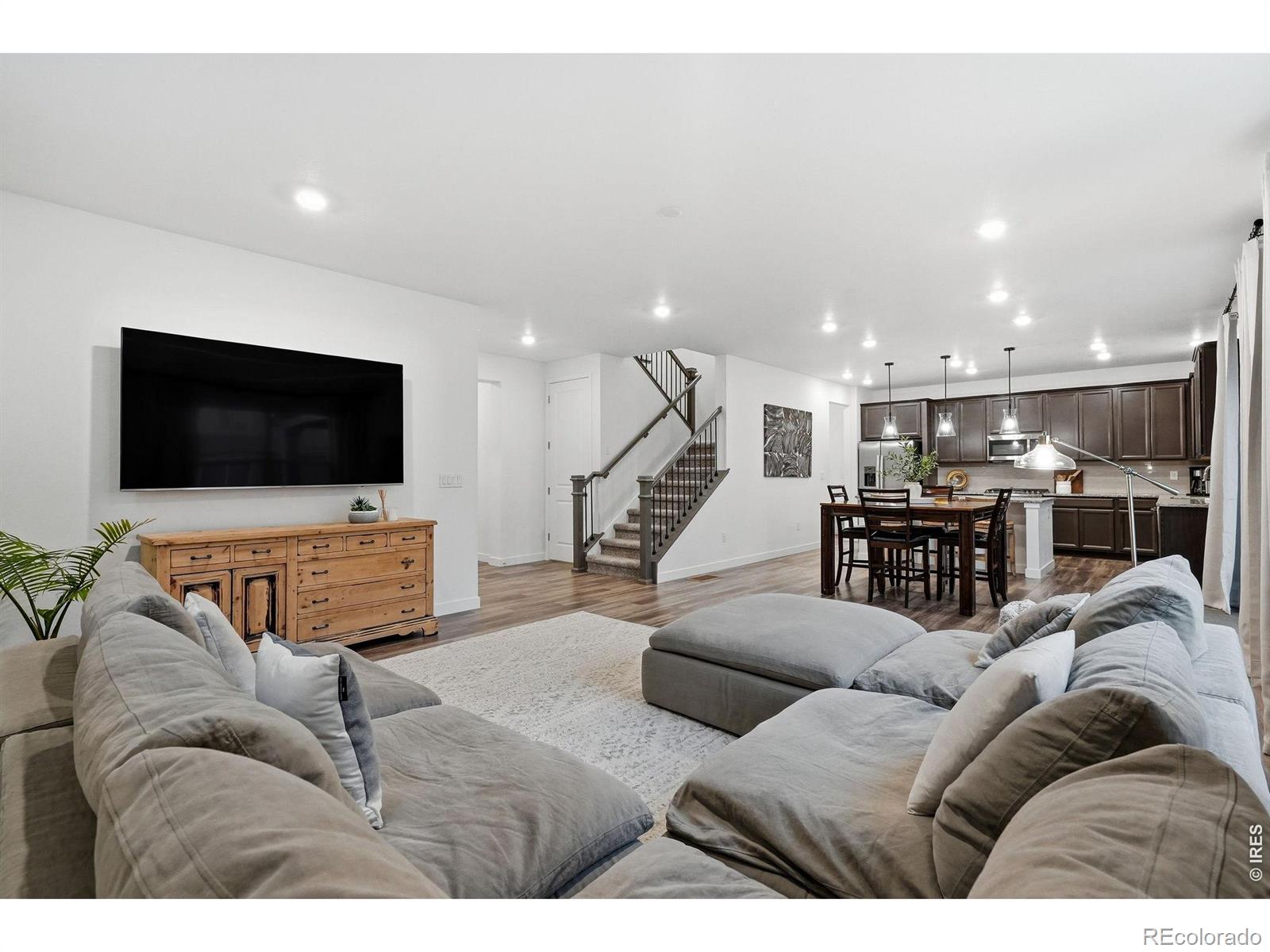 MLS Image #8 for 847  rosevine lane,erie, Colorado
