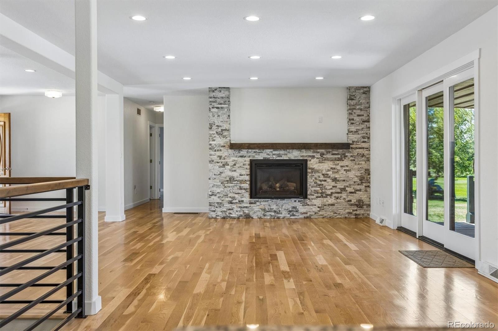 MLS Image #15 for 6587 s helena street,centennial, Colorado