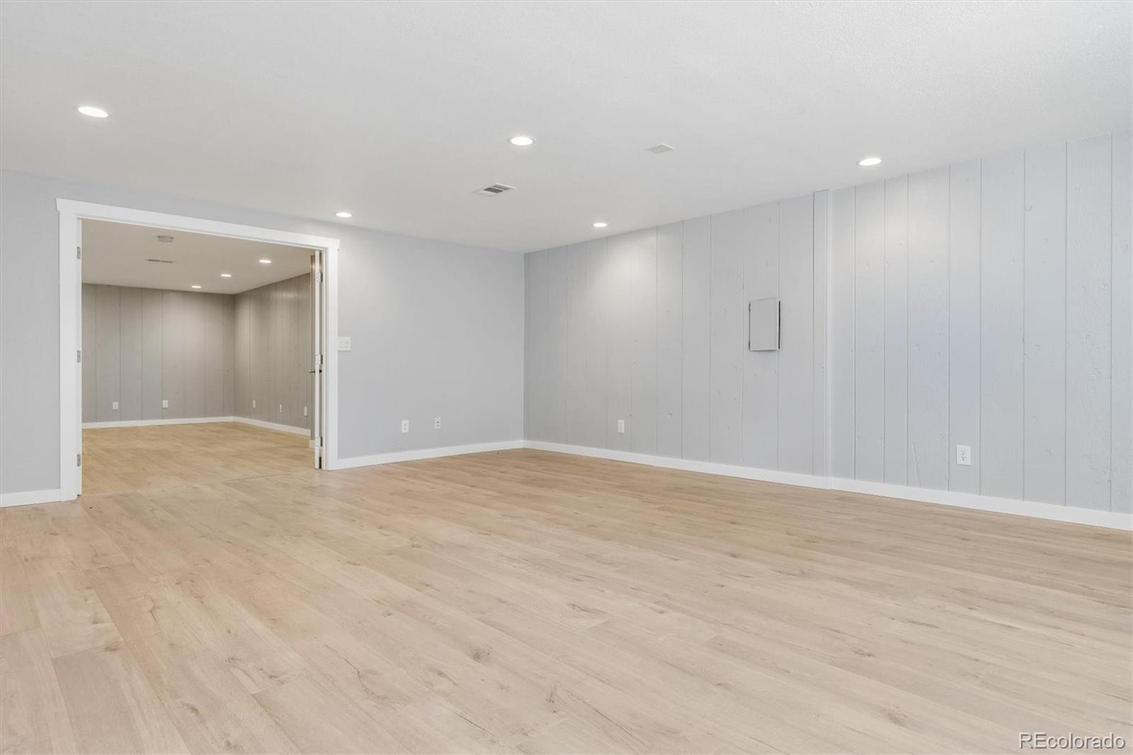MLS Image #19 for 6587 s helena street,centennial, Colorado