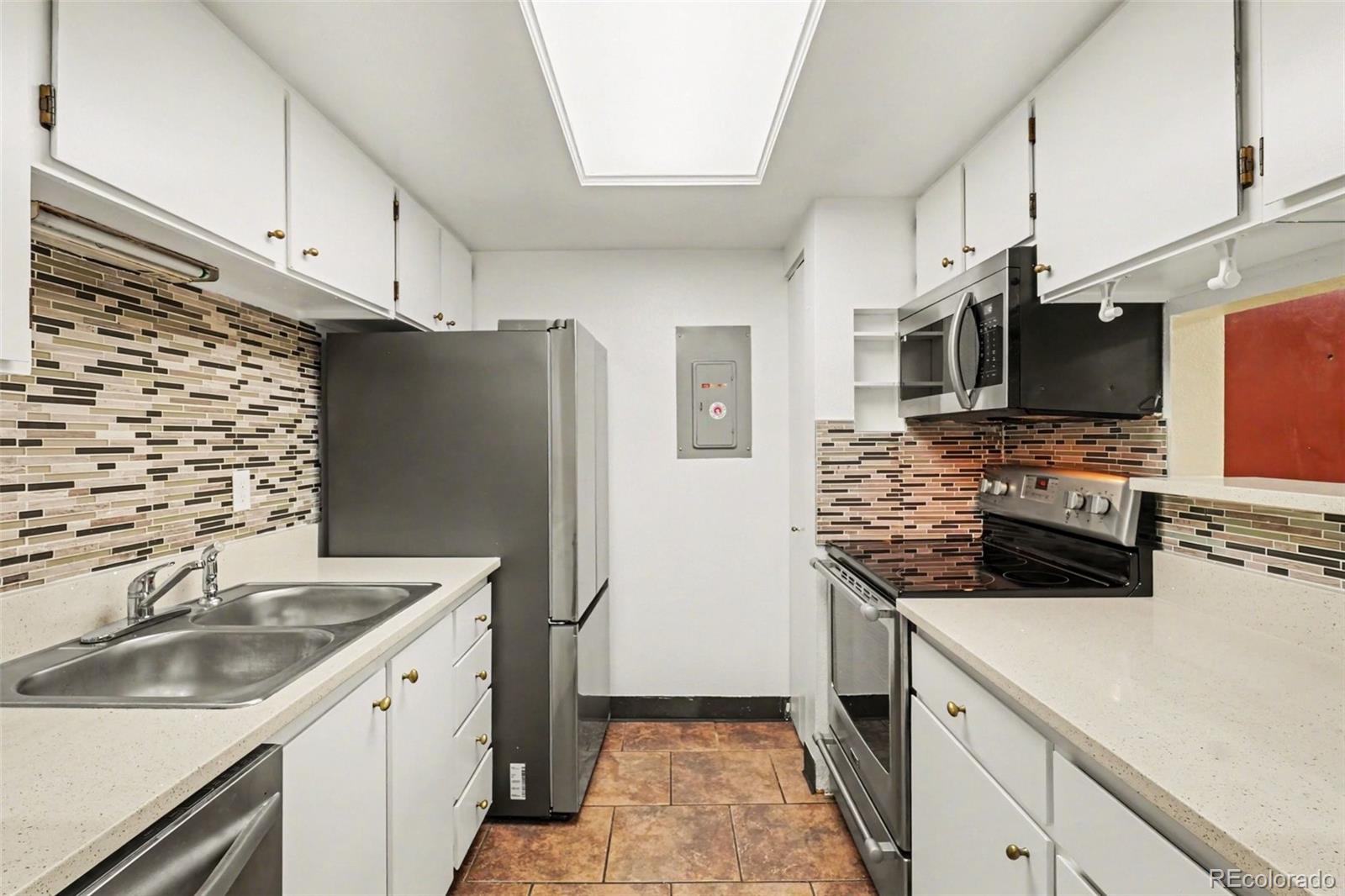 MLS Image #4 for 1793 s pitkin street,aurora, Colorado