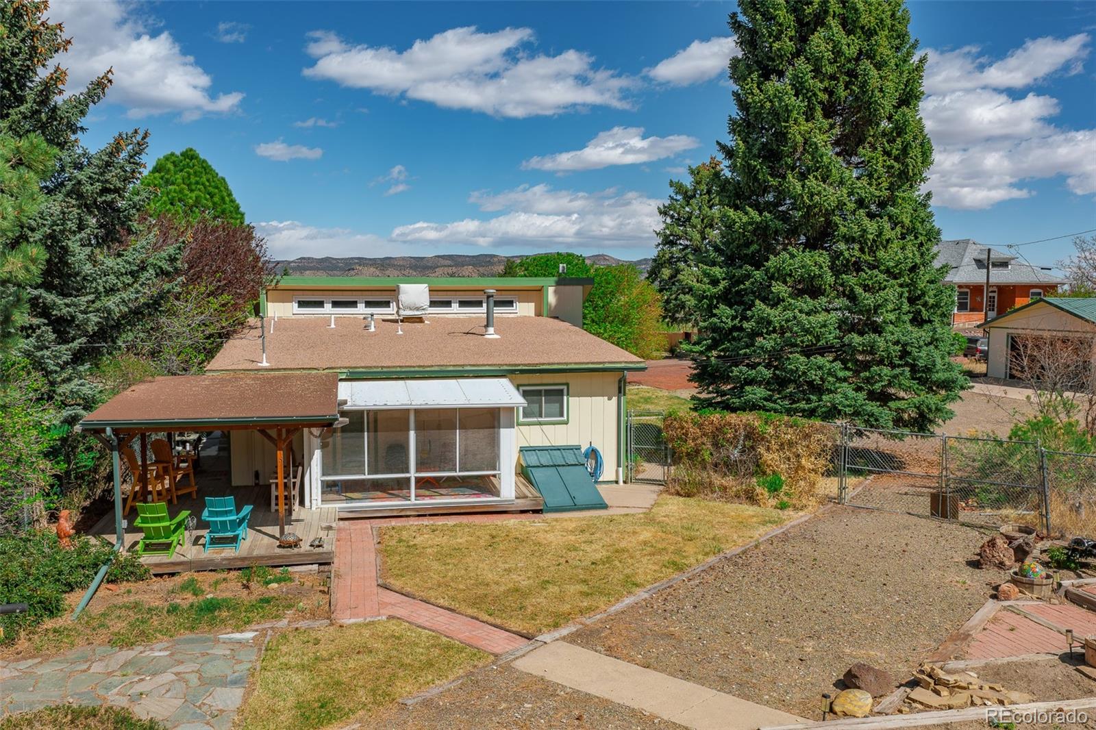 MLS Image #36 for 718 e second street,trinidad, Colorado