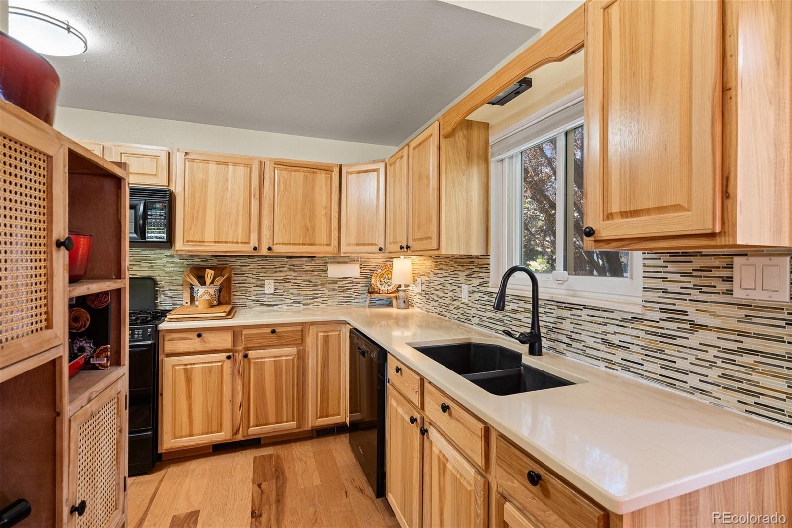 MLS Image #9 for 718 e second street,trinidad, Colorado