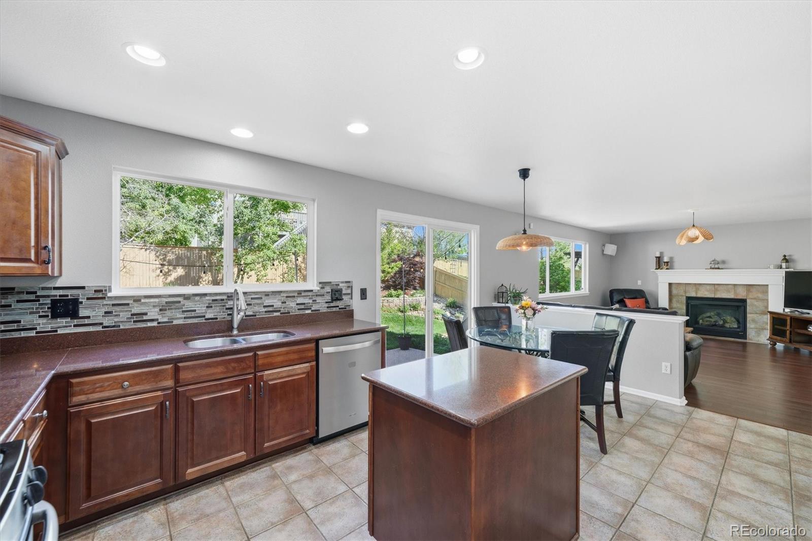 MLS Image #14 for 4579  laurelglen lane,highlands ranch, Colorado