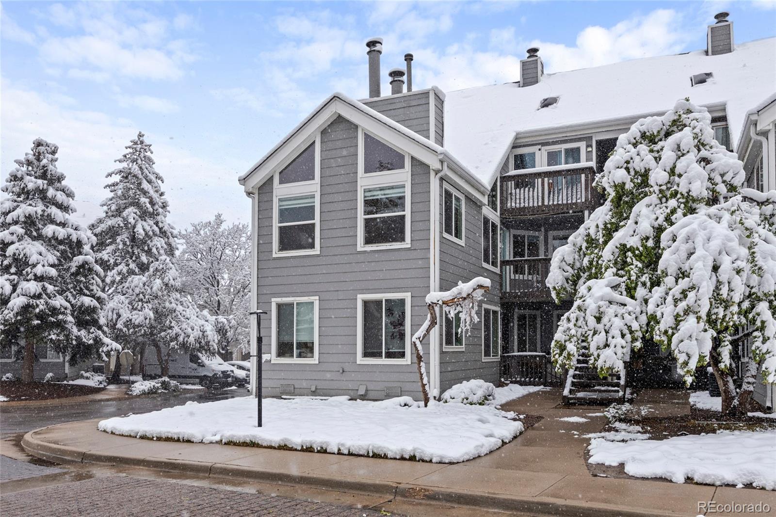 MLS Image #0 for 12414 e tennessee circle b,aurora, Colorado