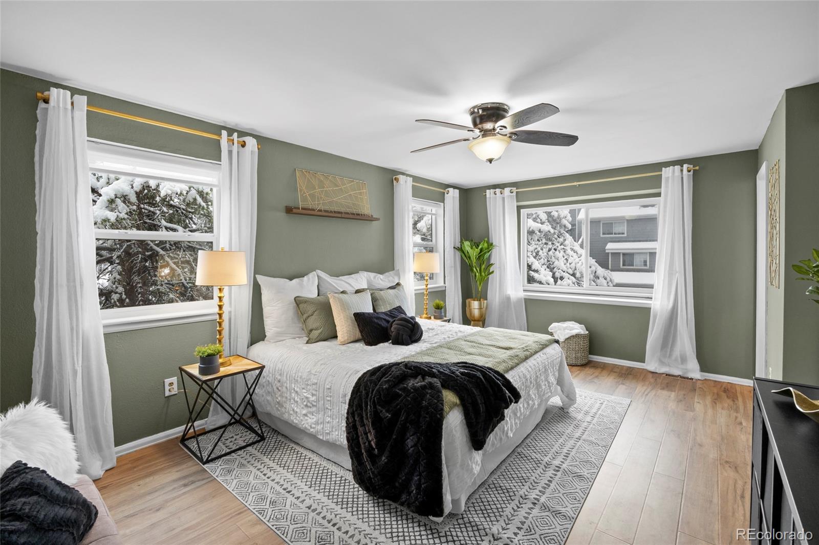 MLS Image #16 for 12414 e tennessee circle b,aurora, Colorado