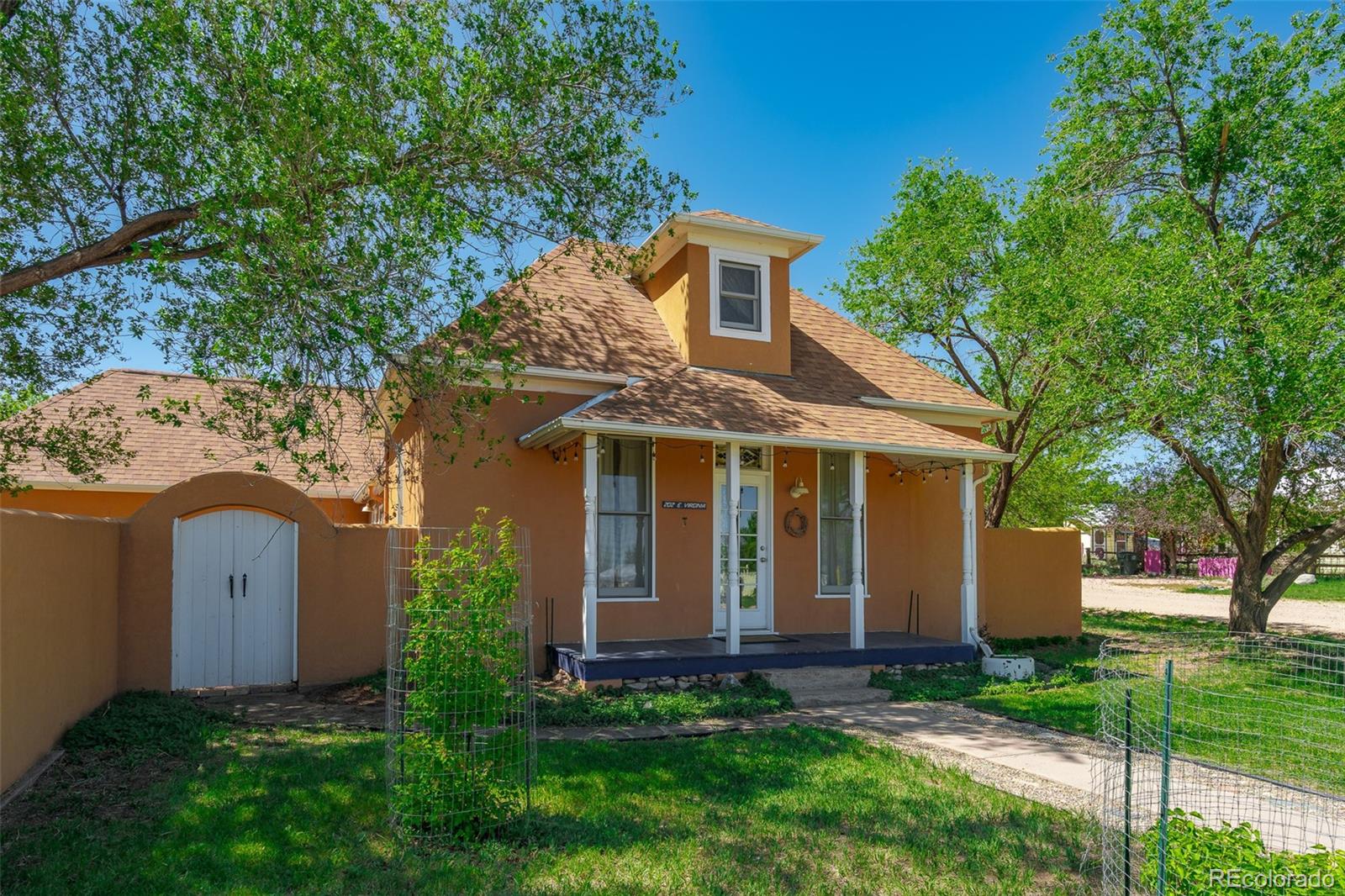 MLS Image #6 for 202 e virginia street,la veta, Colorado