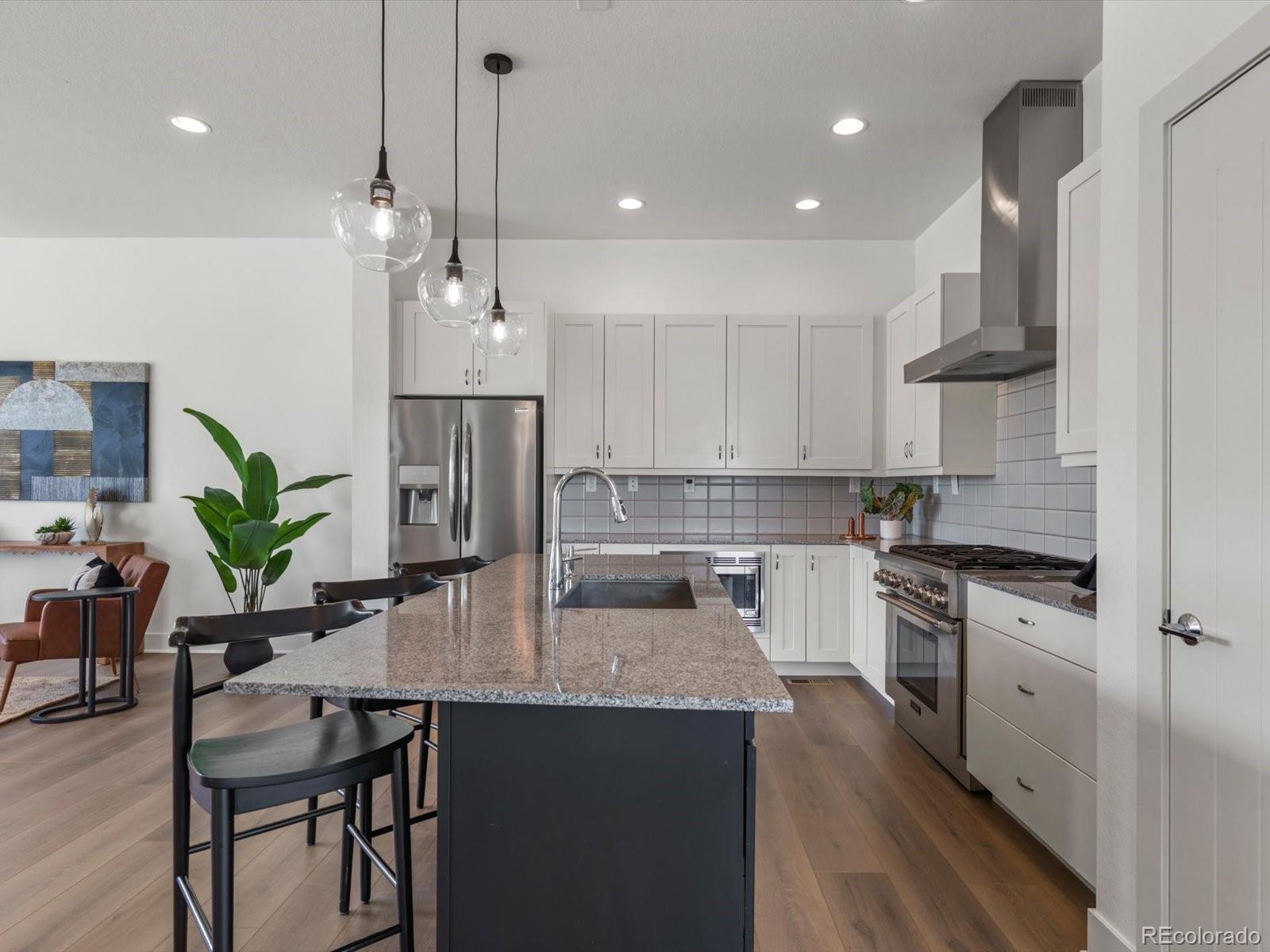 MLS Image #14 for 5547  valentia street,denver, Colorado