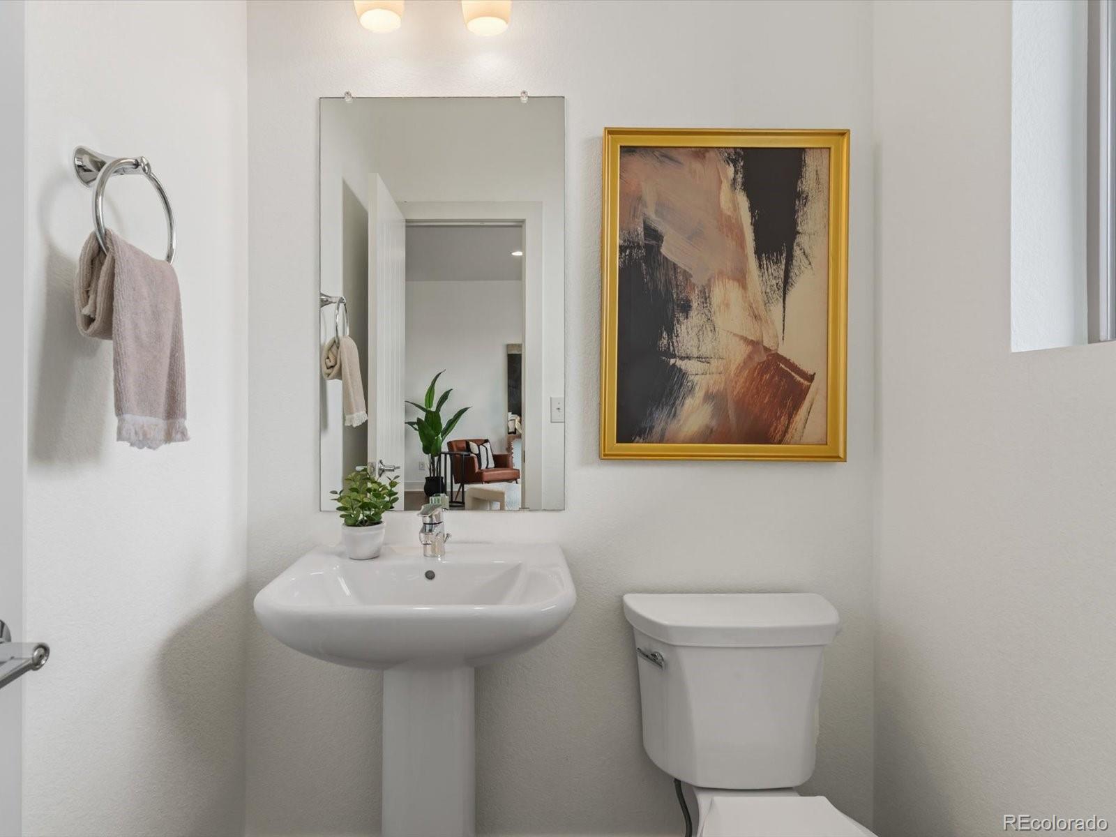 MLS Image #26 for 5547  valentia street,denver, Colorado