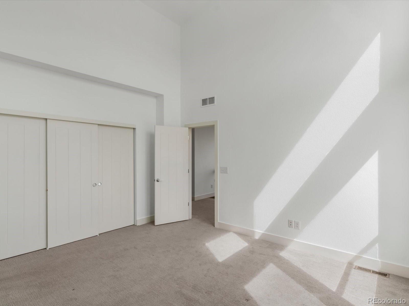 MLS Image #32 for 5547  valentia street,denver, Colorado
