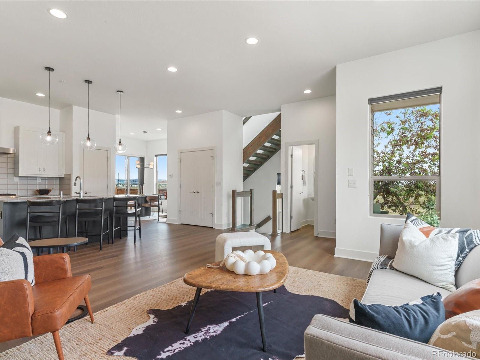 MLS Image #7 for 5547  valentia street,denver, Colorado