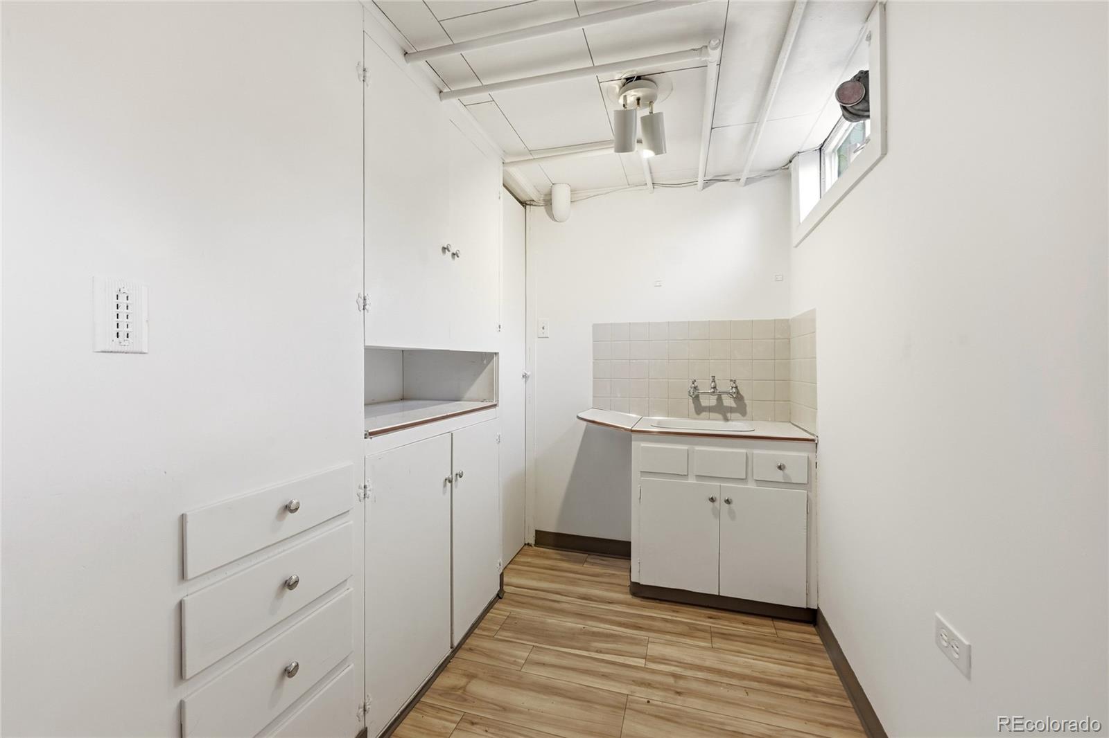 MLS Image #25 for 332 s leyden street,denver, Colorado
