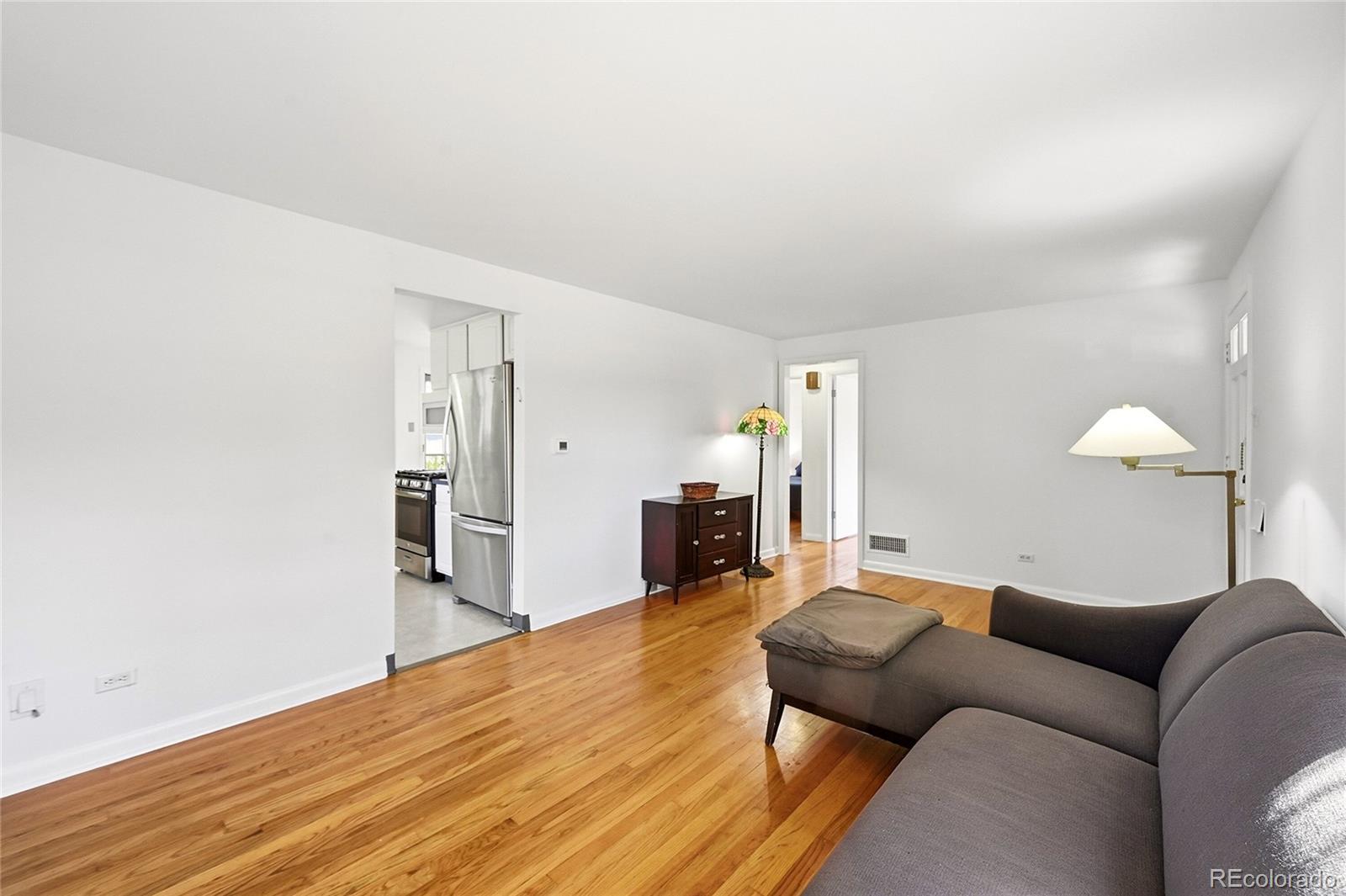 MLS Image #6 for 332 s leyden street,denver, Colorado
