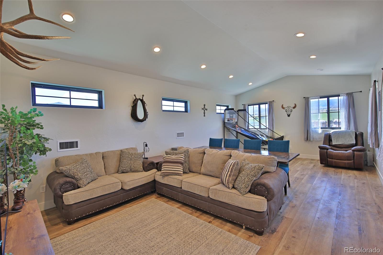 MLS Image #22 for 58749  oe road,collbran, Colorado