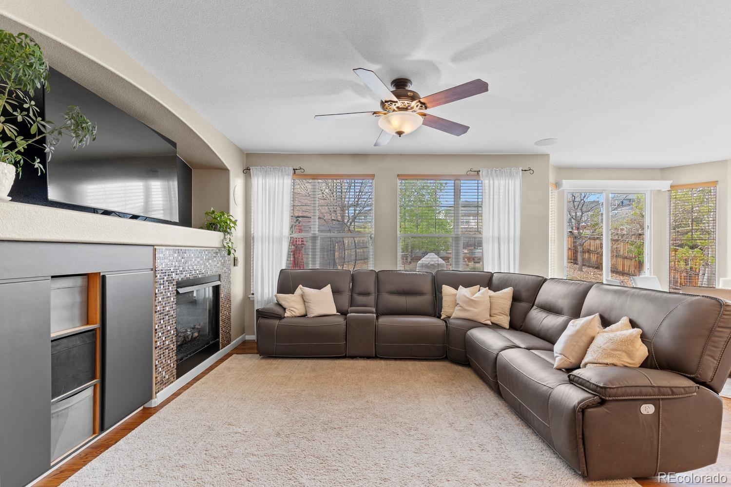 MLS Image #12 for 5415 s flat rock way,aurora, Colorado