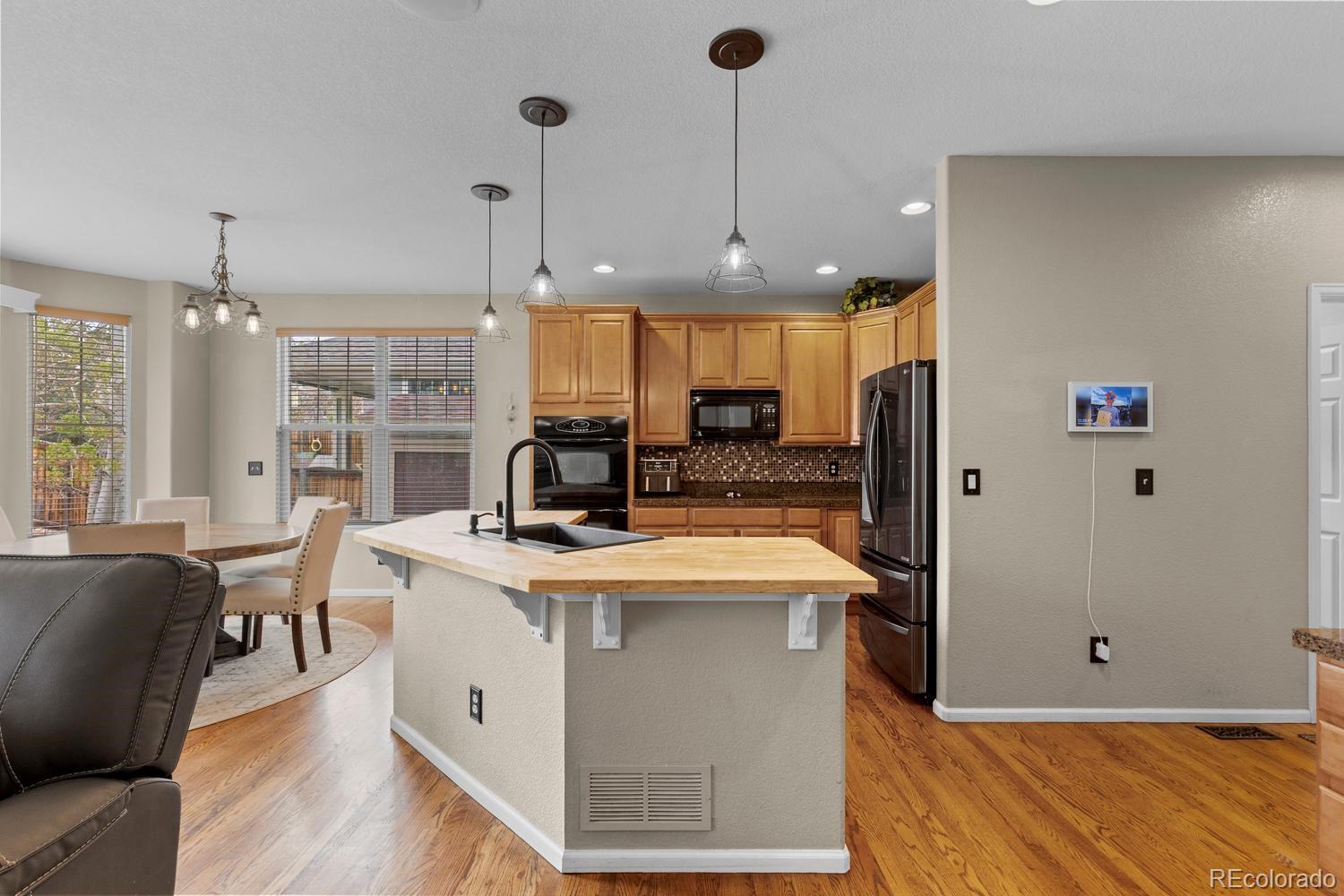 MLS Image #15 for 5415 s flat rock way,aurora, Colorado