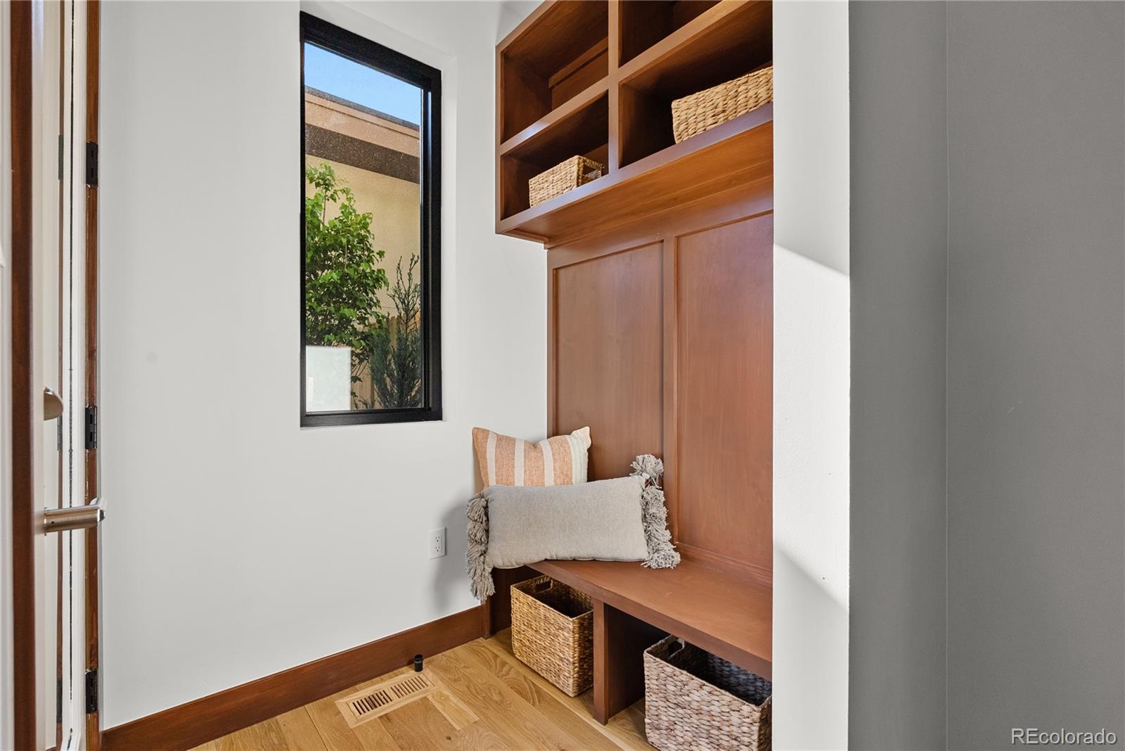 MLS Image #19 for 3209 s sherman street,englewood, Colorado