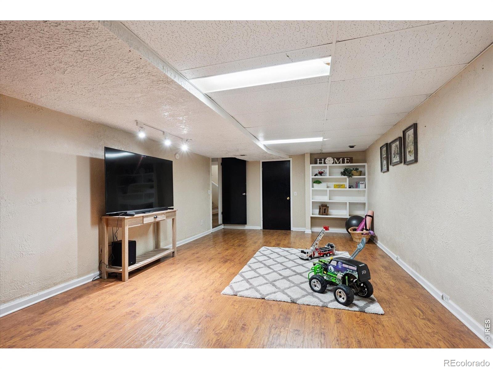 MLS Image #25 for 2276 s dayton street,denver, Colorado