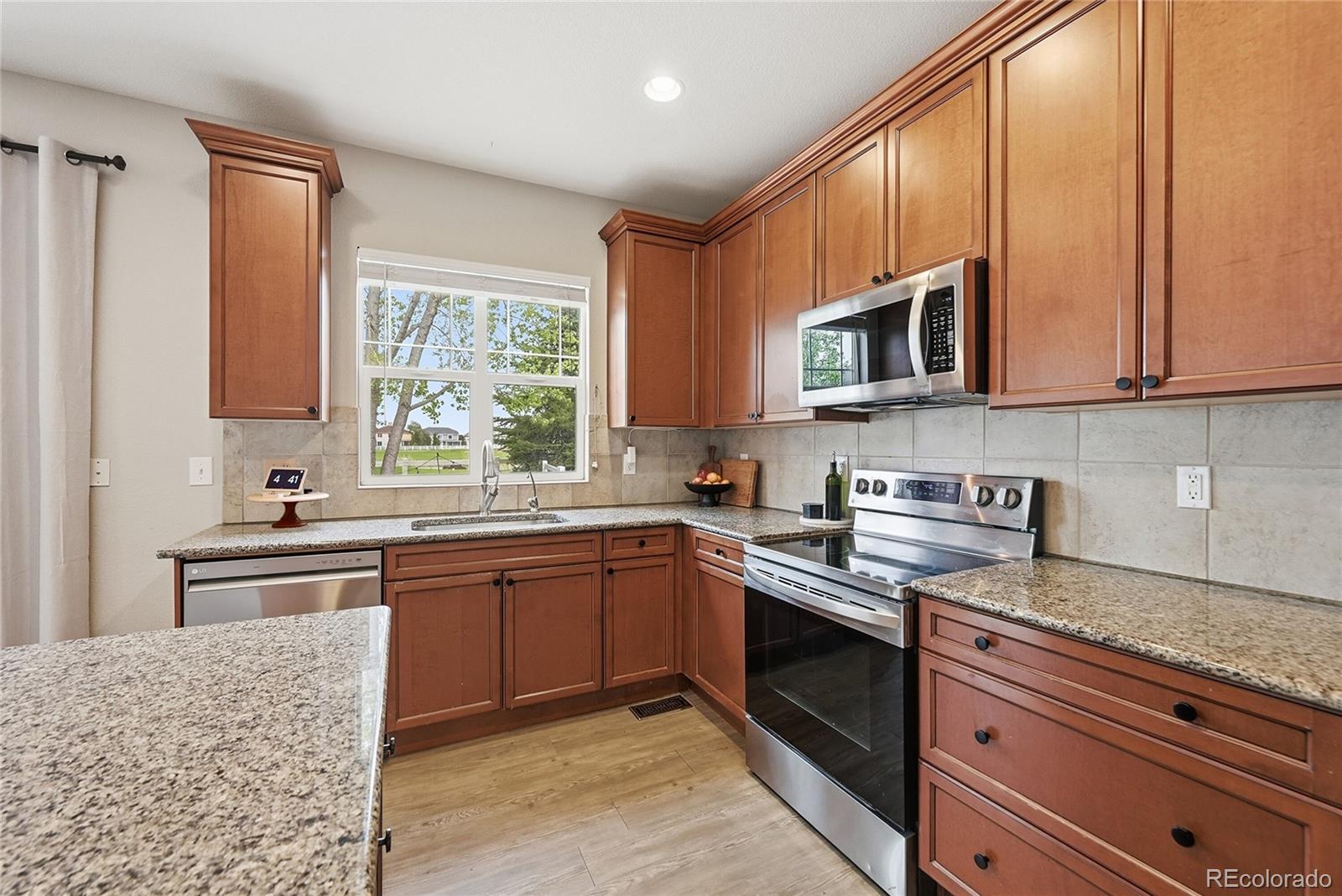 MLS Image #15 for 1408 s de gaulle court,aurora, Colorado