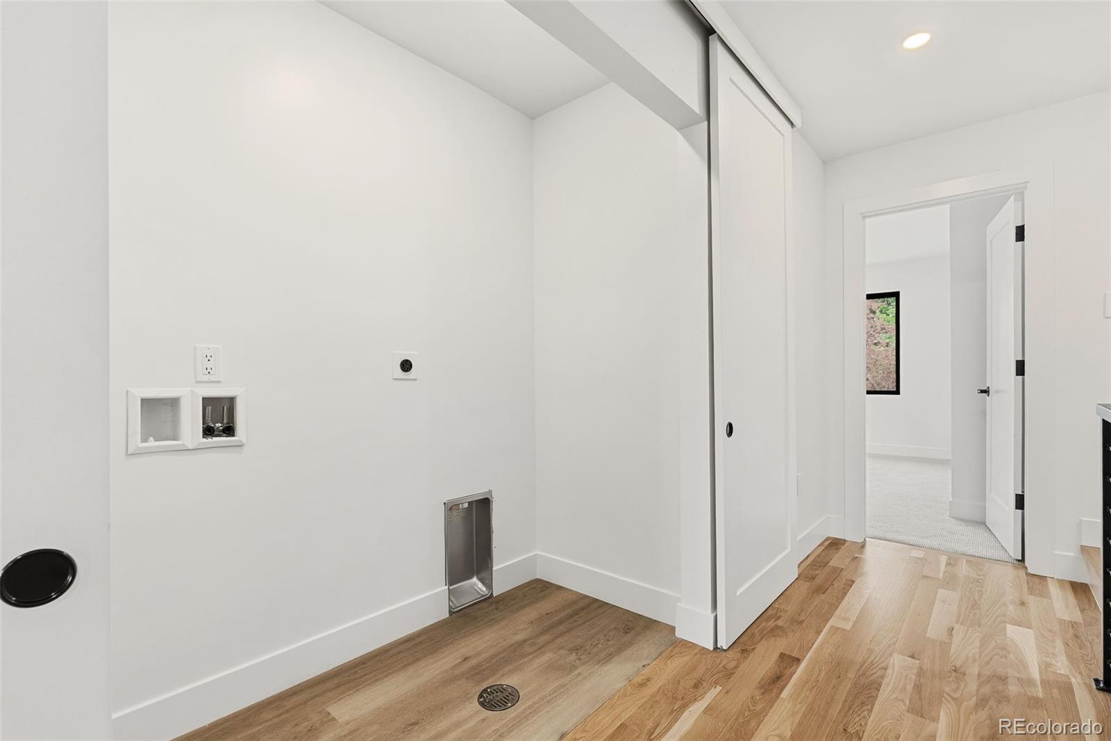 MLS Image #18 for 3207 s sherman street,englewood, Colorado