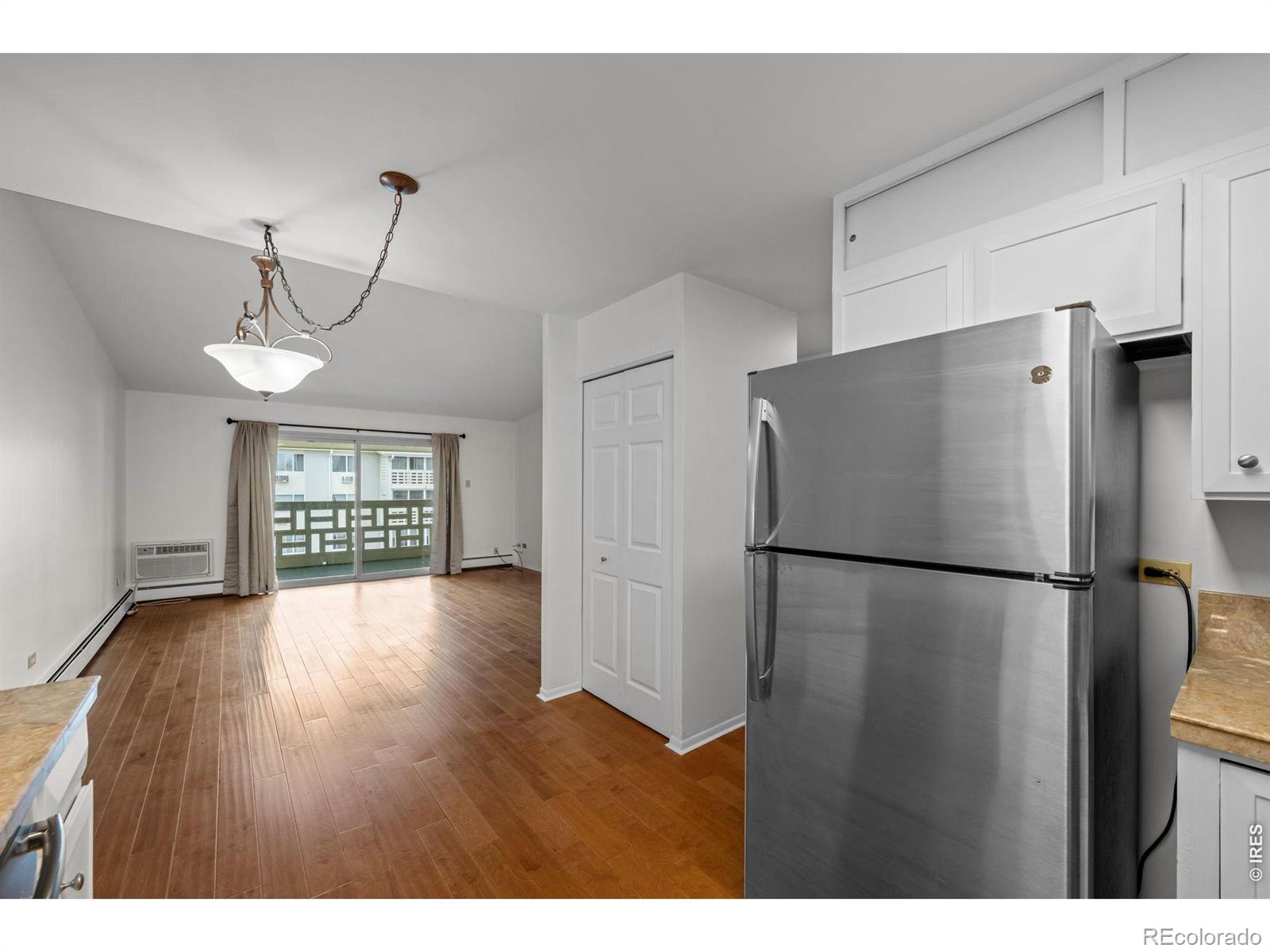 MLS Image #12 for 695 s alton way,denver, Colorado