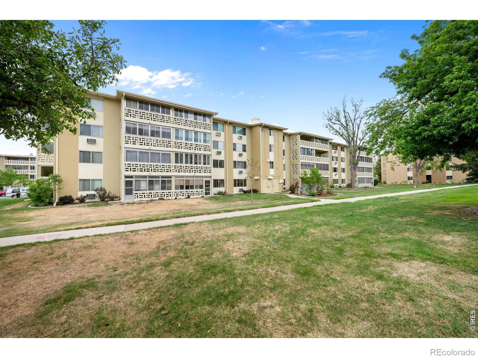 MLS Image #20 for 695 s alton way,denver, Colorado