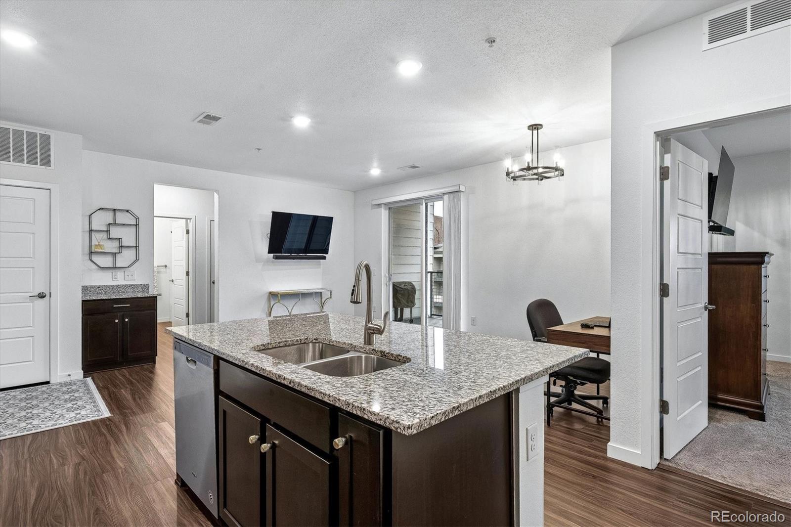 MLS Image #11 for 9283  twenty mile road 303,parker, Colorado