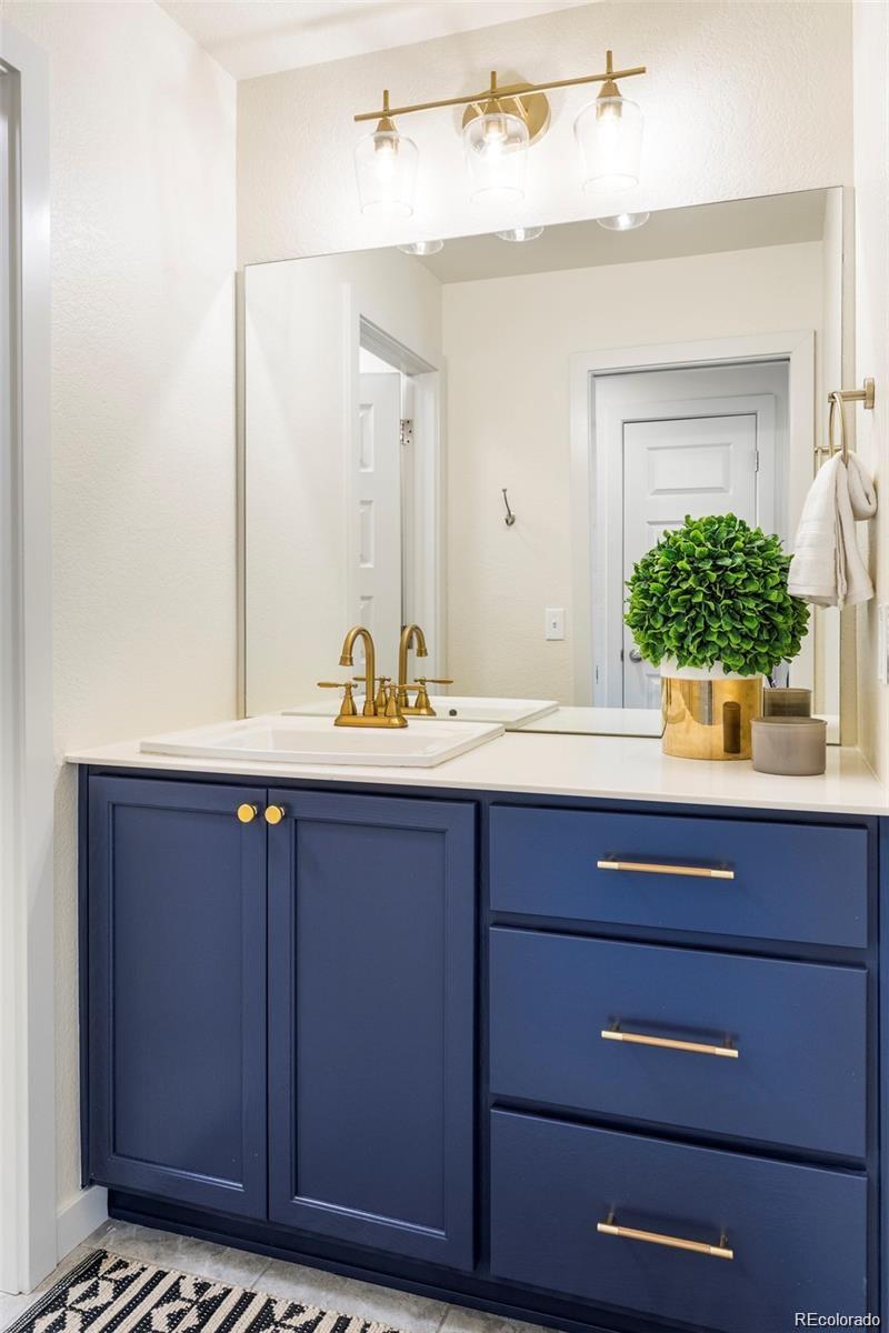 MLS Image #11 for 7969 e 54th place ,denver, Colorado