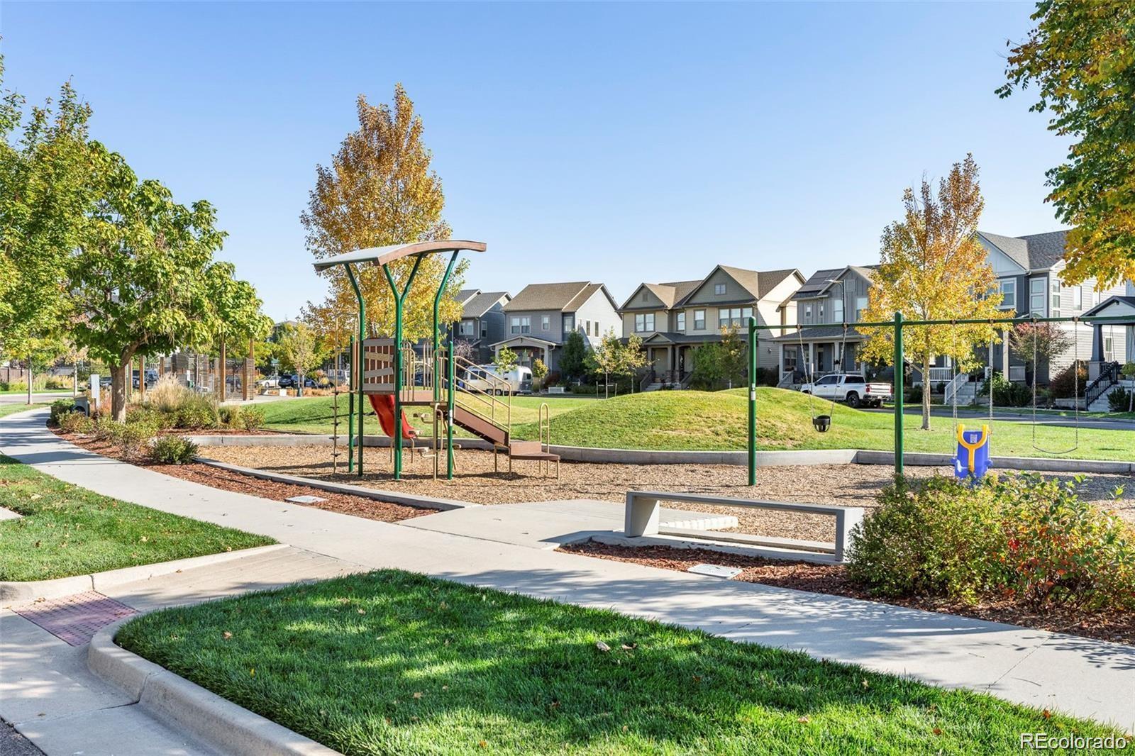 MLS Image #18 for 7969 e 54th place ,denver, Colorado