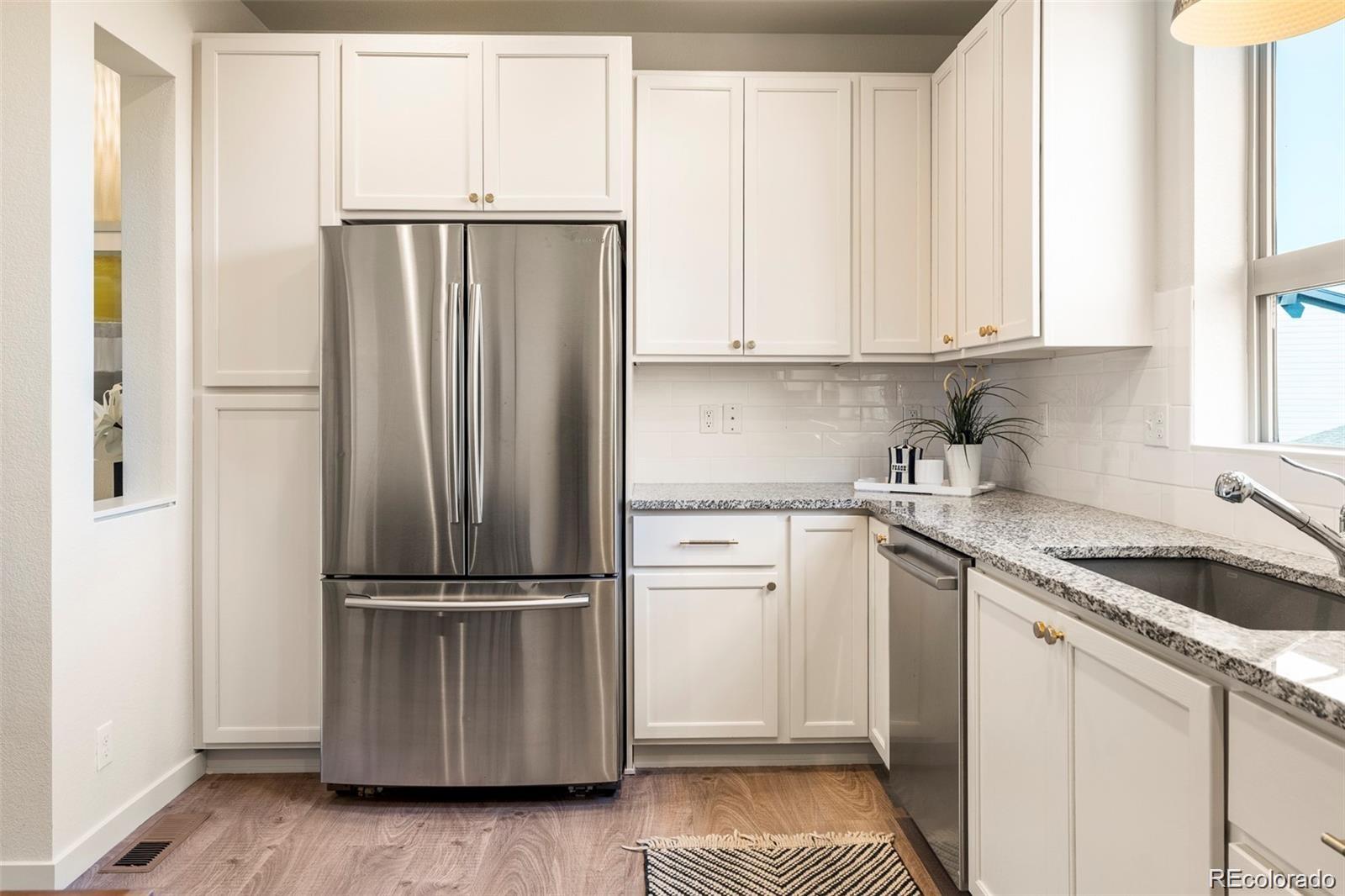 MLS Image #6 for 7969 e 54th place ,denver, Colorado
